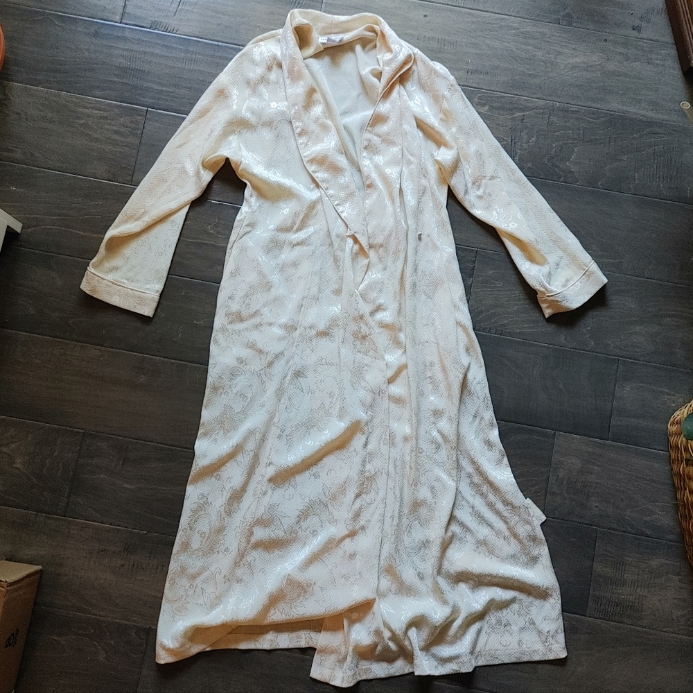 Vintage House Coat Robe